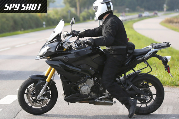 Lộ ảnh BMW S1000XR 2015